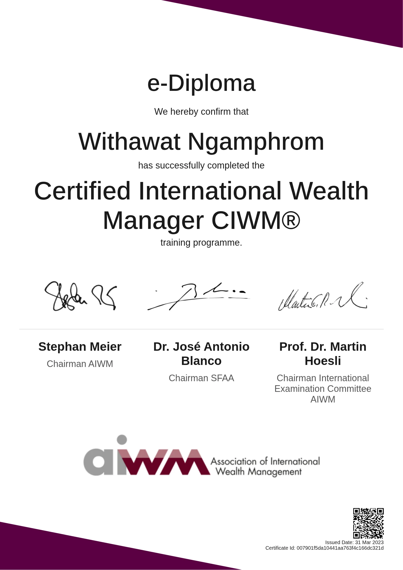  Withawat Ngamphrom | Certified International Wealth Manager CIWM®